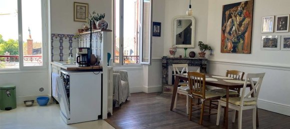 Casa de 5 dormitorios en Vierzon, France No. 216155 2