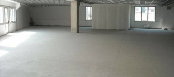 Gewerbliche Immobilie in Lucca, Italy 100m², Nr. 62723 5