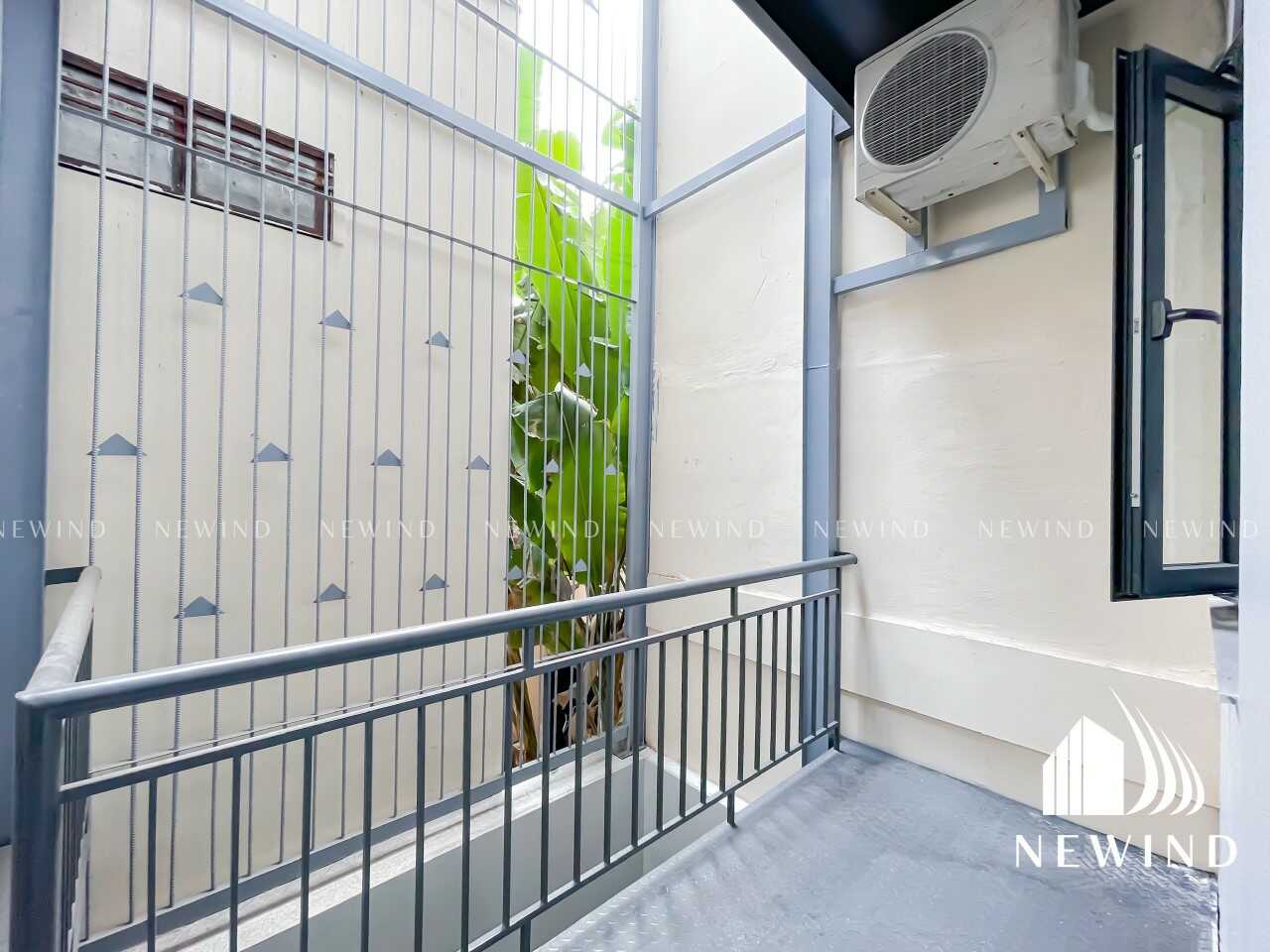 620m² Townhouse in District 7, Vietnam No. 19399