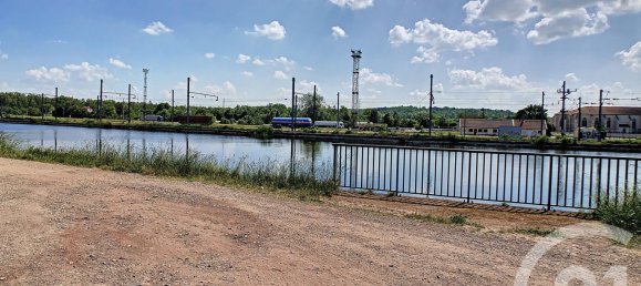 Квартира с 2 спальнями в Варанжевиль, Франция № 102852 5