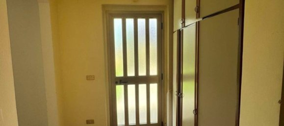 5 bedrooms Villa in Suardi, Italy No. 360873 33