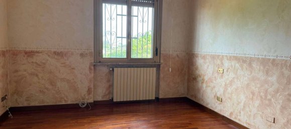 5 bedrooms Villa in Suardi, Italy No. 360873 32