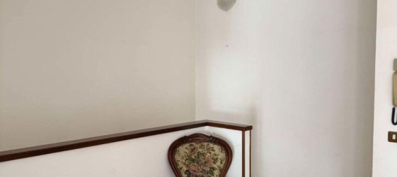 5 bedrooms Villa in Suardi, Italy No. 360873 3