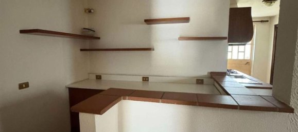 5 bedrooms Villa in Suardi, Italy No. 360873 12