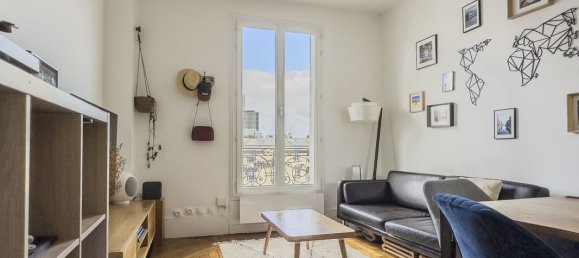 2 bedrooms Duplex in Courbevoie, France No. 165793 11