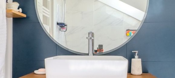 2 bedrooms Duplex in Courbevoie, France No. 165793 18