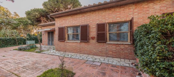 6 Schlafzimmer Villa in Orbetello, Italy, Nr. 60258 5