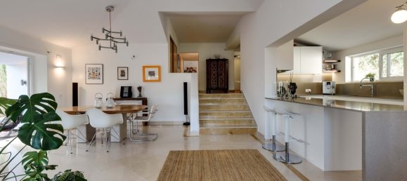 5 bedrooms Villa in Cascais, Portugal No. 136623 17