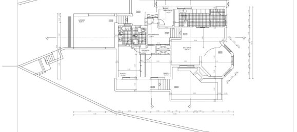 5 bedrooms Villa in Cascais, Portugal No. 136623 16