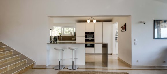 5 bedrooms Villa in Cascais, Portugal No. 136623 36