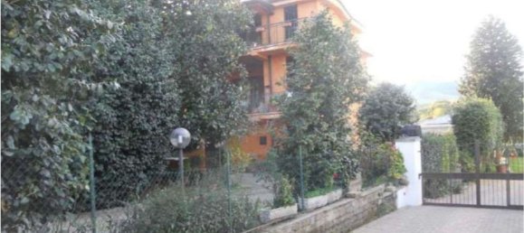 4 rooms Apartment in Lariano, Italy No. 196533 6