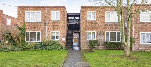 1 Schlafzimmer Maisonette-Wohnung in Surrey, United Kingdom, Nr. 8615 9