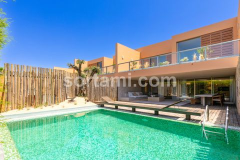 Casa de 4 dormitorios en Albufeira, Portugal No. 212853