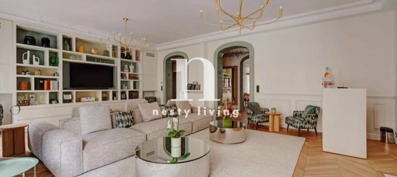 3 bedrooms Apartment in Paris, France No. 336995 4