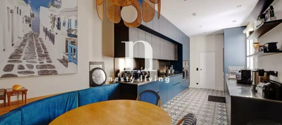 3 bedrooms Apartment in Paris, France No. 336995 8