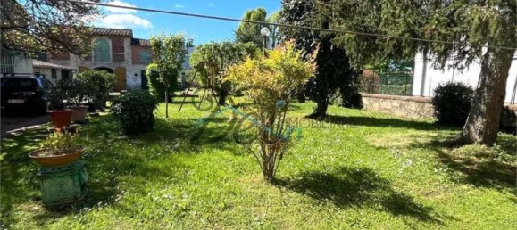 4 Schlafzimmer Villa in Capannori, Italy, Nr. 184607 6