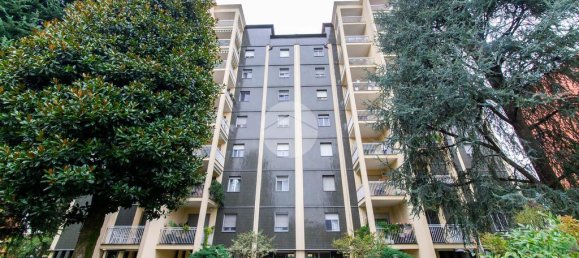 1-Zimmer Garage in Settimo Milanese, Italy, Nr. 329599 2