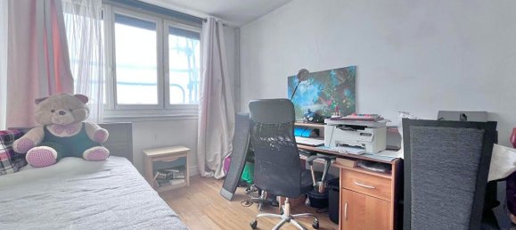 3 bedrooms Apartment in Fontenay-sous-Bois, France No. 294873 6