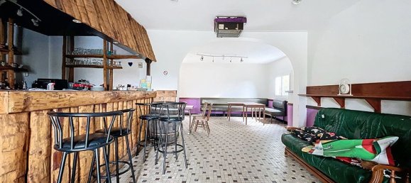 Casa de 3 dormitorios en Saint-Martin-le-Beau, France No. 70298 3