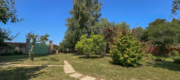 3 bedrooms House in Houdan, France No. 285769 23