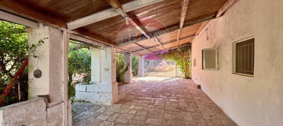 3 bedrooms Villa in Oria, Italy No. 348514 13