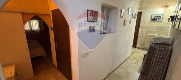 3 bedrooms Villa in Oria, Italy No. 348514 8