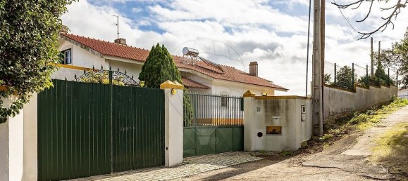 2 bedrooms Villa in Palmela, Portugal No. 173142 2