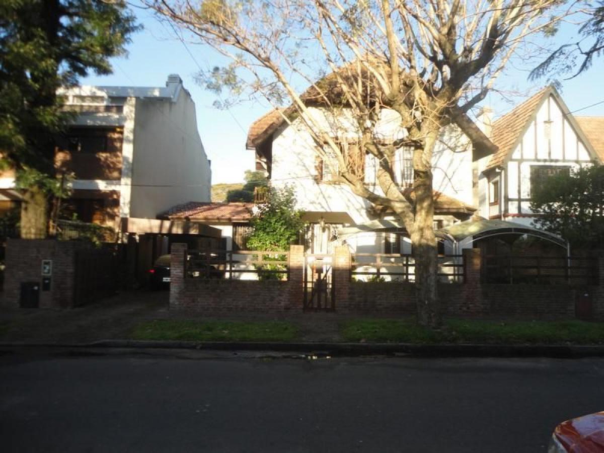 Земельный участок в Висенте-Лопес, Аргентина № 50560