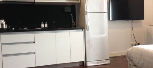 Studio in Ba Dinh, Vietnam No. 5147 2