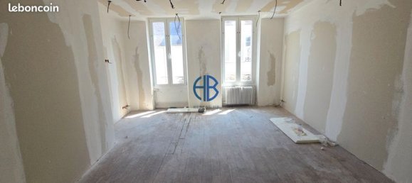 Dúplex de 4 dormitorios en Auxerre, France No. 353305 2