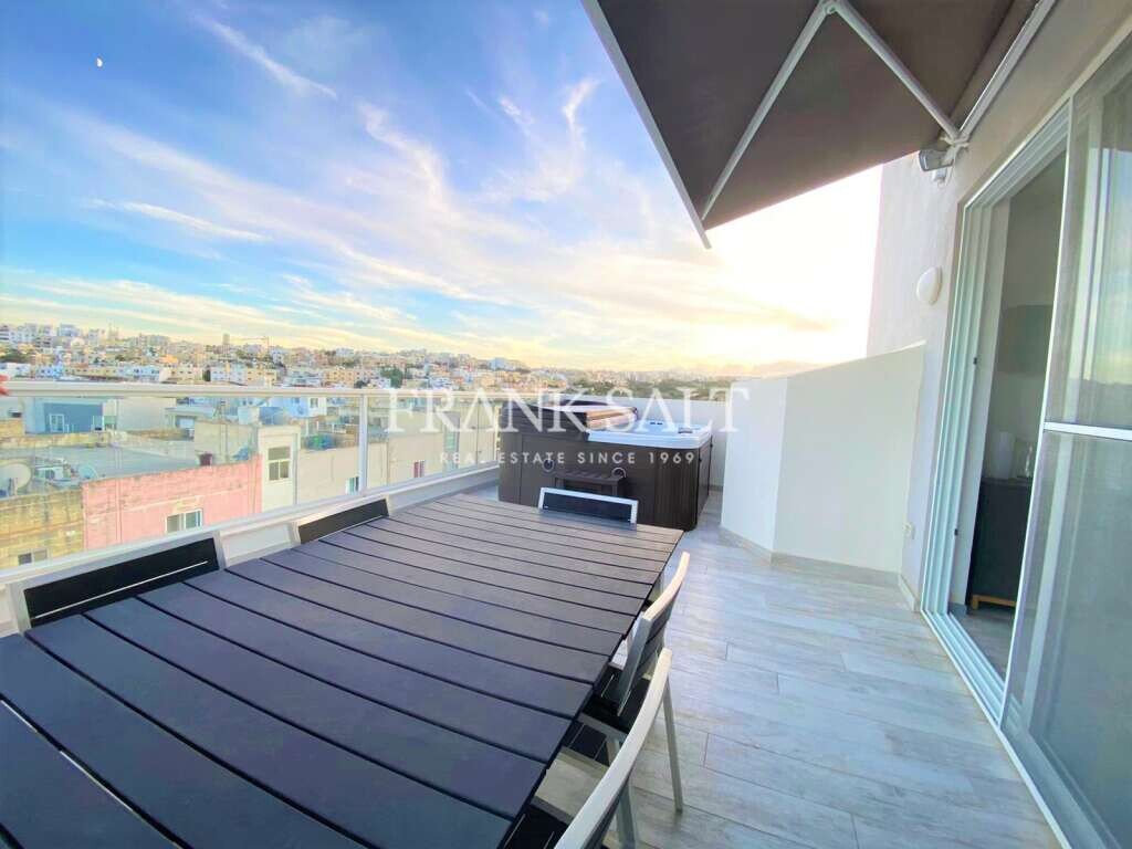 2 Schlafzimmer Penthouse in Swieqi, Malta, Nr. 9579