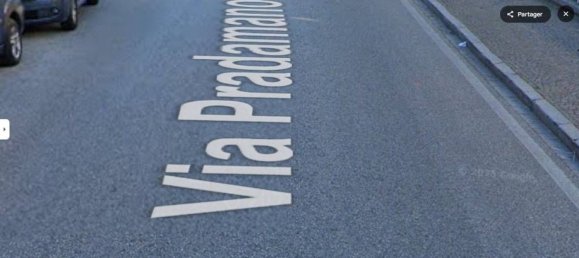 Bureau à Udine, Italy 889m² No. 371240 2