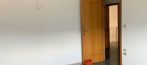 3-salle Penthouse à Latronico, Italy No. 31870 9