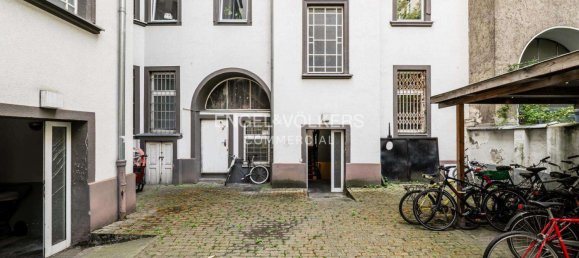 Здание 1815м² в Кройцберг, Германия № 293586 2