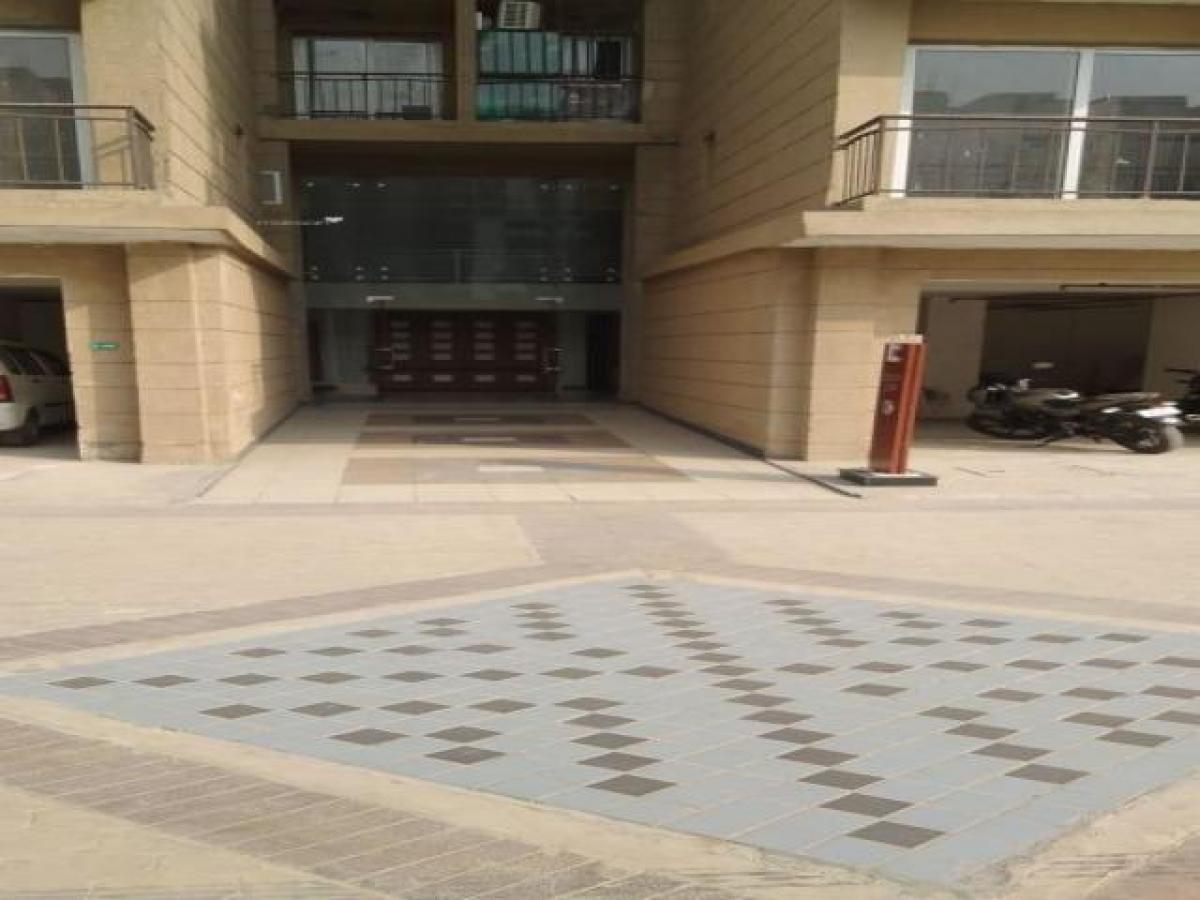 2 bedrooms House in Ghaziabad, India No. 51219