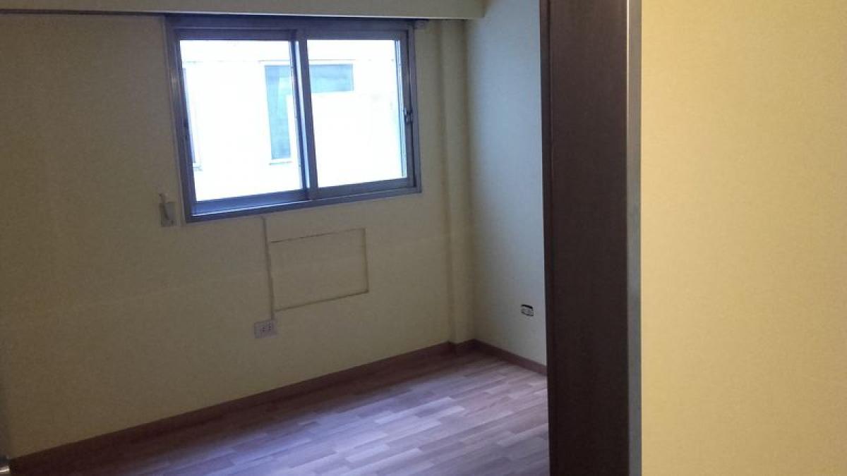 2 bedrooms Apartment in Lomas de Zamora, Argentina No. 64205