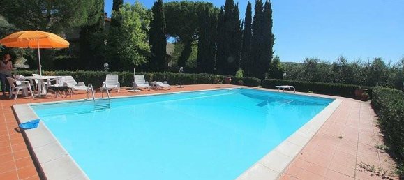 3 bedrooms House in Terricciola, Italy No. 215347 7