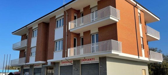 4 rooms Apartment in Castagnole delle Lanze, Italy No. 105273 20