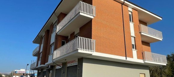 4 rooms Apartment in Castagnole delle Lanze, Italy No. 105273 15