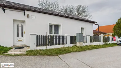 5 rooms House in Neudorf im Weinviertel, Austria No. 188922