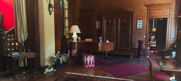 13 bedrooms Castles in Dordogne, France No. 293386 4