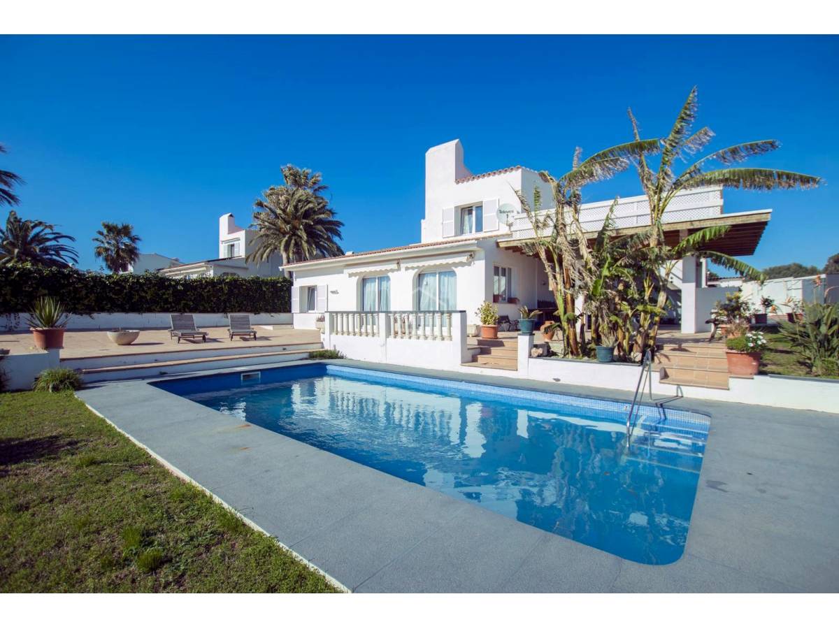 4 bedrooms Villa in Binibeca, Spain No. 668