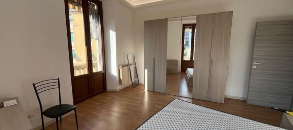 4 rooms Apartment in Milan, Italy No. 336957 4