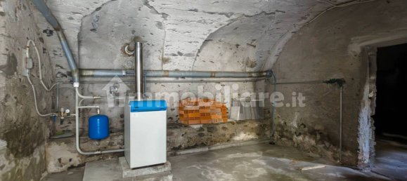 2 bedrooms House in Chianocco, Italy No. 121307 16