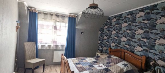 2 bedrooms House in Ainay-le-Chateau, France No. 268197 11