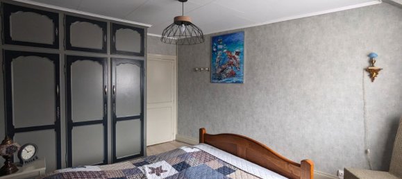 2 bedrooms House in Ainay-le-Chateau, France No. 268197 12