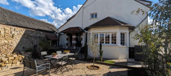 2 bedrooms House in Ainay-le-Chateau, France No. 268197 18