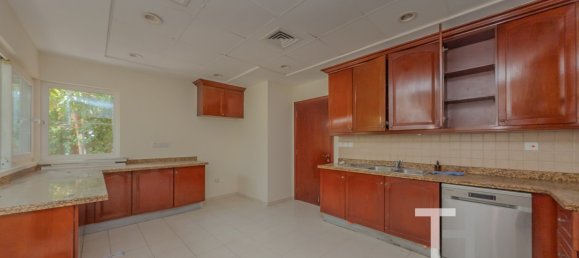 5 غرف نوم فيلا في المرابع العربية, UAE رقم 28685 6