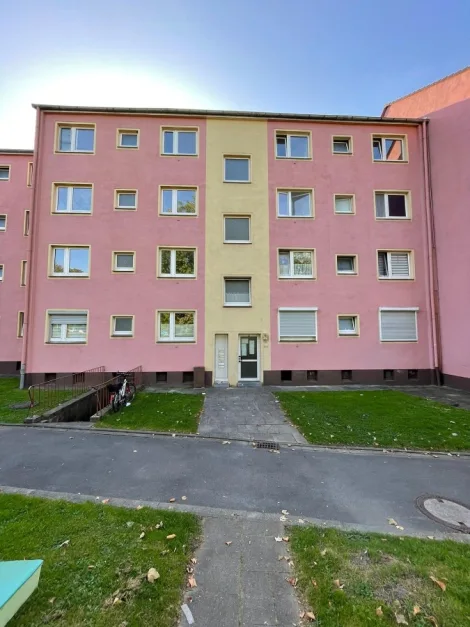4 rooms Apartment in Unna, Germany No. 148472