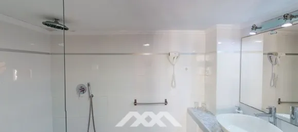 20 bedrooms House in Arenas, Spain No. 47349 10